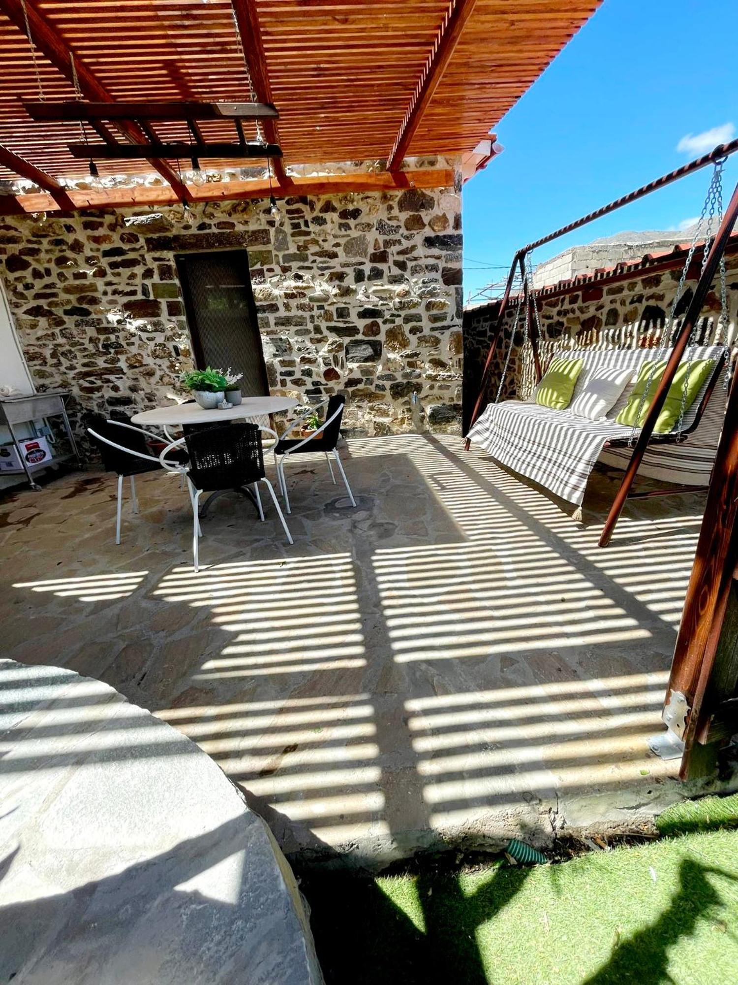 Platipodi Stone House Hébergement de vacances